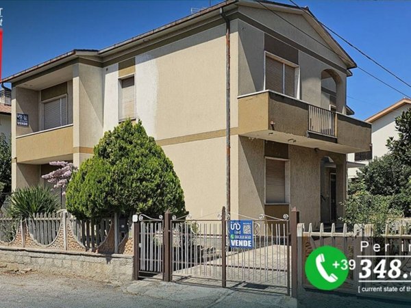 casa indipendente in vendita a Mosciano Sant'Angelo