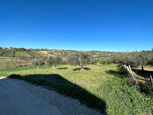 bifamiliare in vendita a Mosciano Sant'Angelo