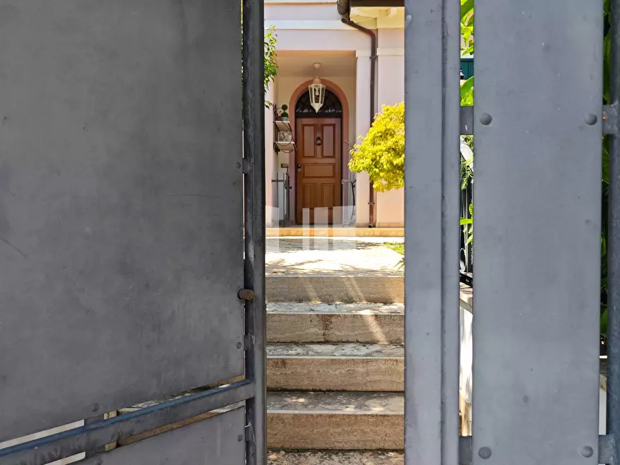 casa indipendente in vendita a Mosciano Sant'Angelo