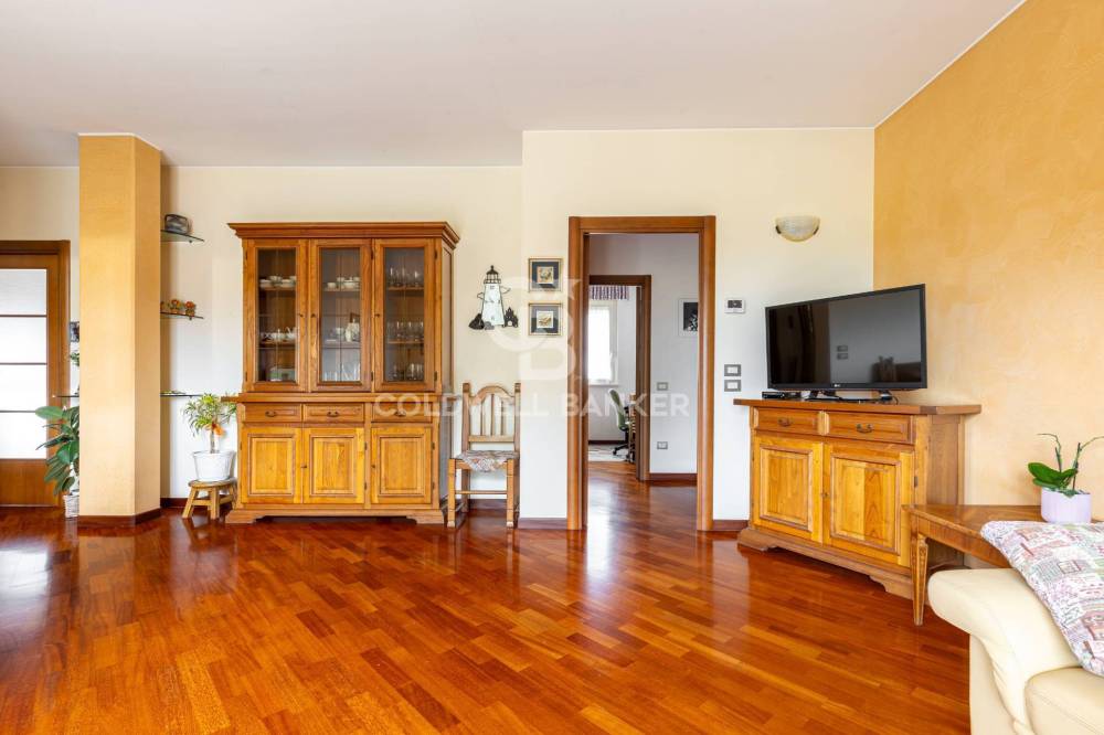 casa indipendente in vendita a Mosciano Sant'Angelo