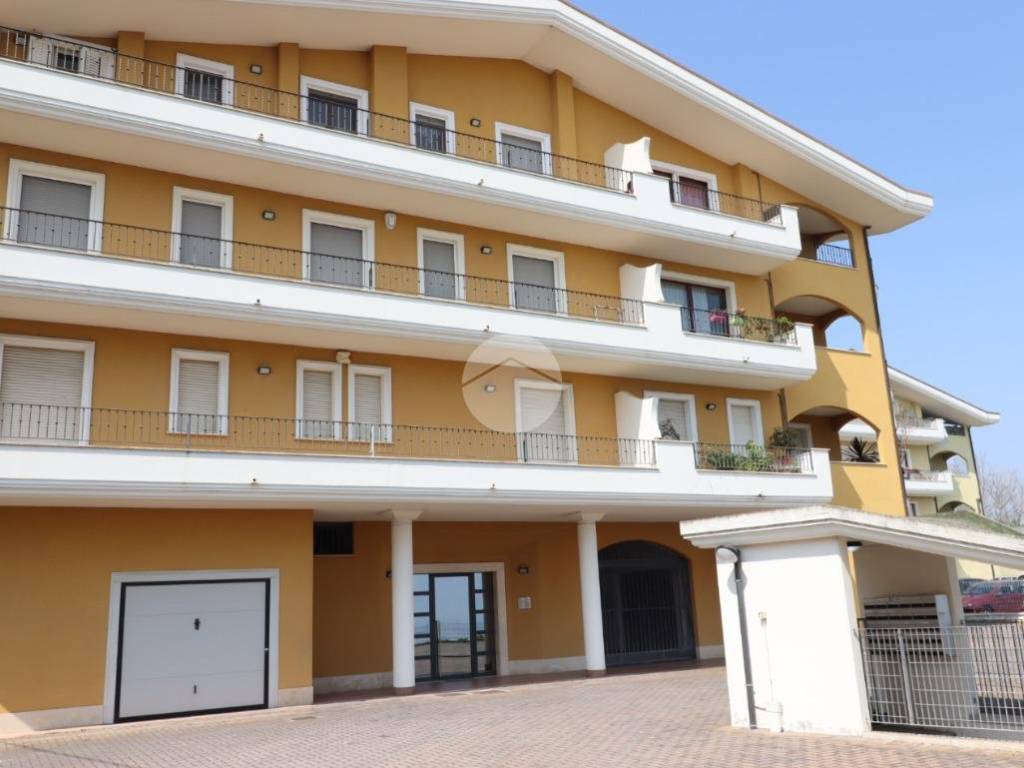 appartamento in vendita a Mosciano Sant'Angelo in zona Colle Imperatore