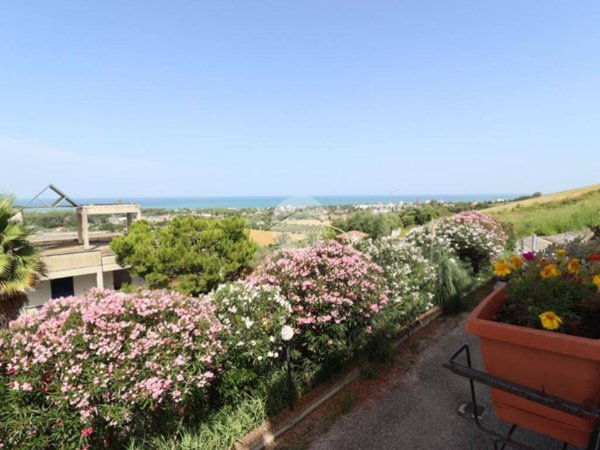 appartamento in vendita a Mosciano Sant'Angelo