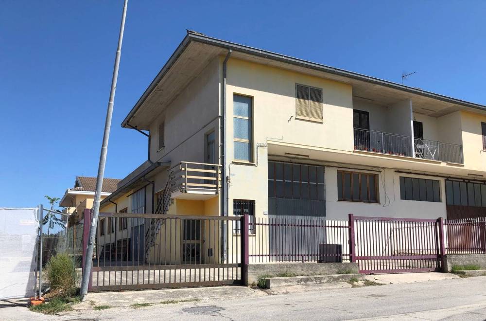 appartamento in vendita a Mosciano Sant'Angelo