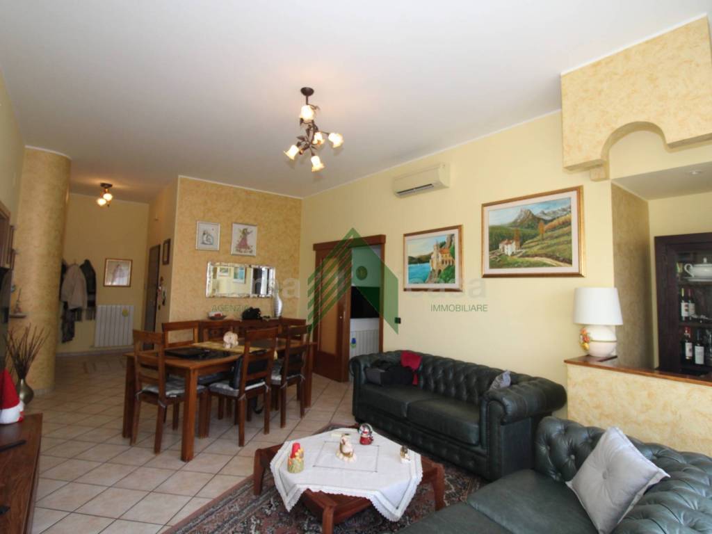 appartamento in vendita a Mosciano Sant'Angelo
