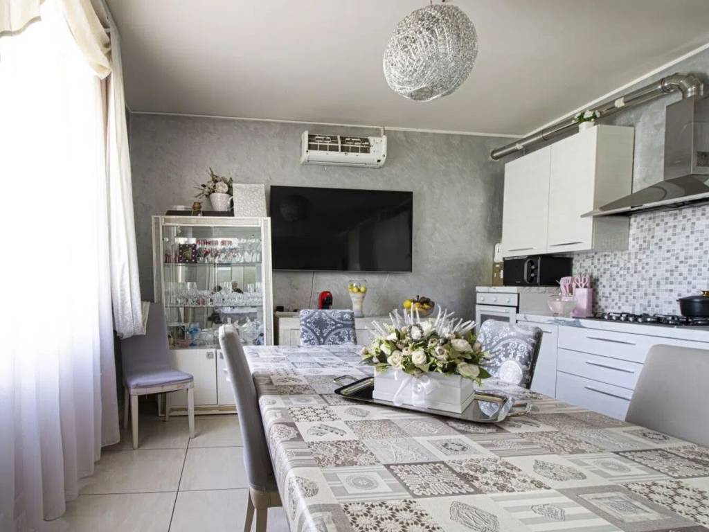 casa indipendente in vendita a Mosciano Sant'Angelo
