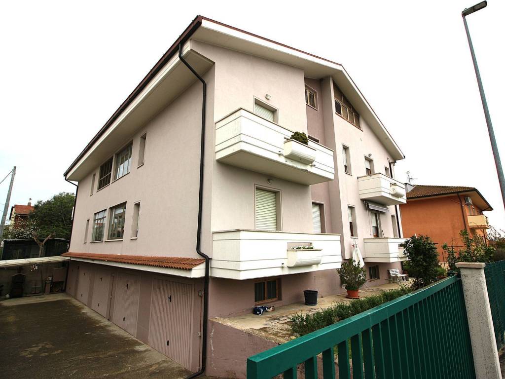 appartamento in vendita a Mosciano Sant'Angelo