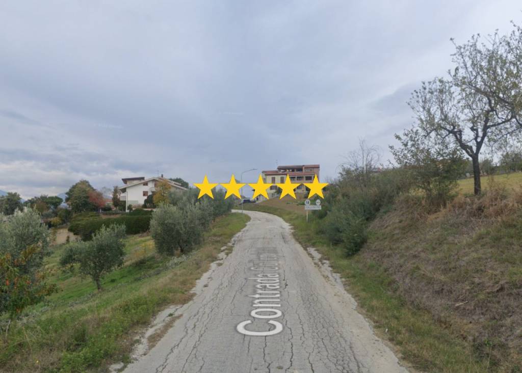 casa indipendente in vendita a Mosciano Sant'Angelo