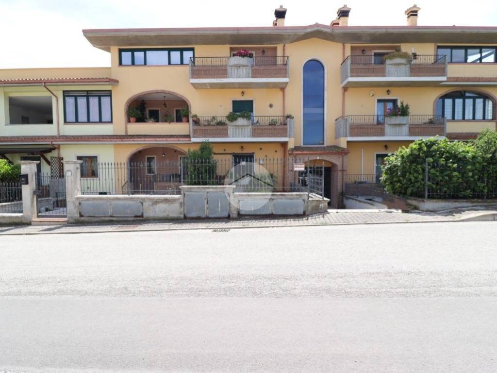 appartamento in vendita a Mosciano Sant'Angelo