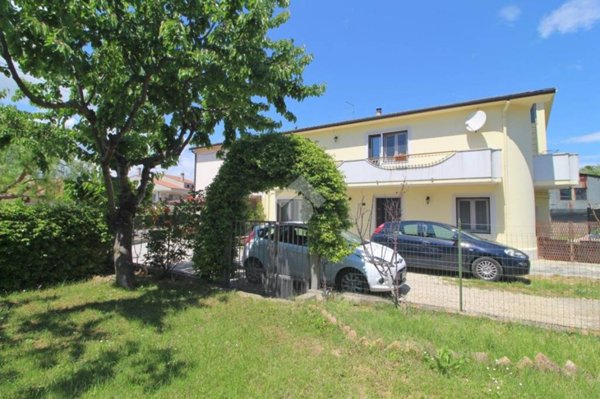 casa indipendente in vendita a Mosciano Sant'Angelo