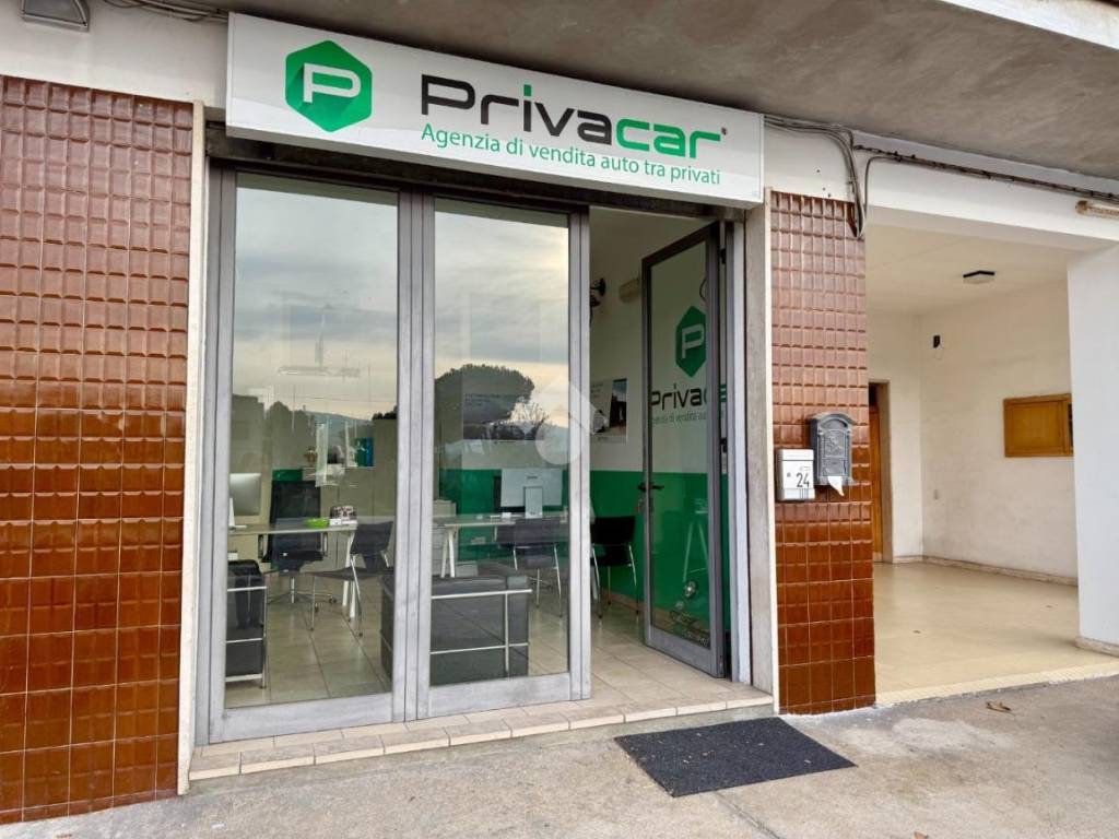 ufficio in vendita a Mosciano Sant'Angelo