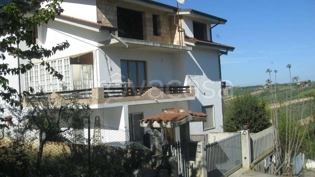 appartamento in vendita a Mosciano Sant'Angelo