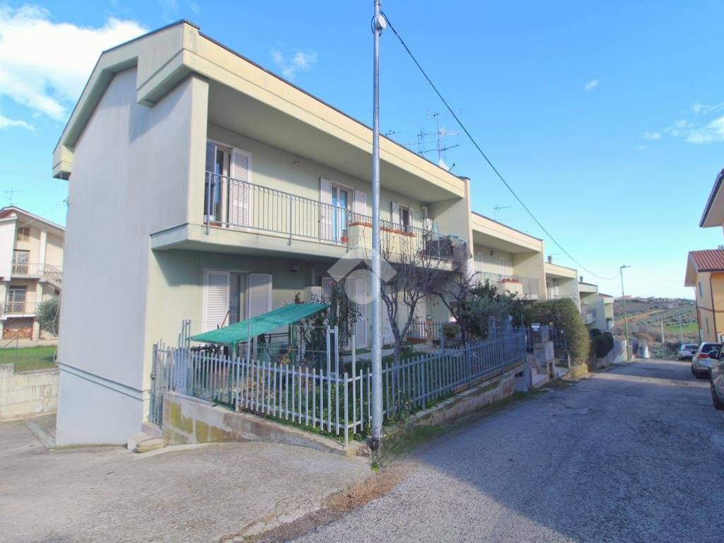 appartamento in vendita a Mosciano Sant'Angelo