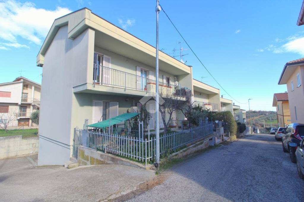 appartamento in vendita a Mosciano Sant'Angelo