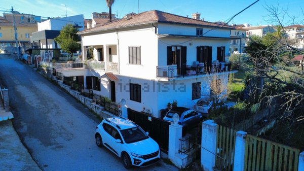appartamento in vendita a Mosciano Sant'Angelo
