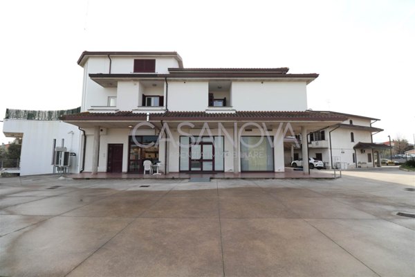 casa indipendente in vendita a Mosciano Sant'Angelo