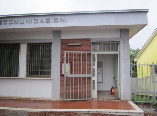 ufficio in vendita a Mosciano Sant'Angelo in zona Convento