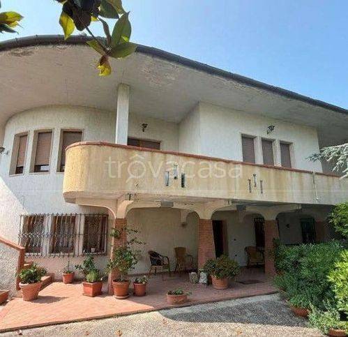 casa indipendente in vendita a Mosciano Sant'Angelo in zona Costa del Monte