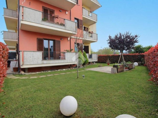 appartamento in vendita a Mosciano Sant'Angelo in zona Notaresco Stazione