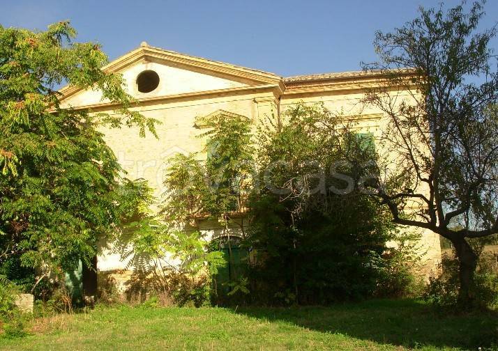 casa indipendente in vendita a Mosciano Sant'Angelo