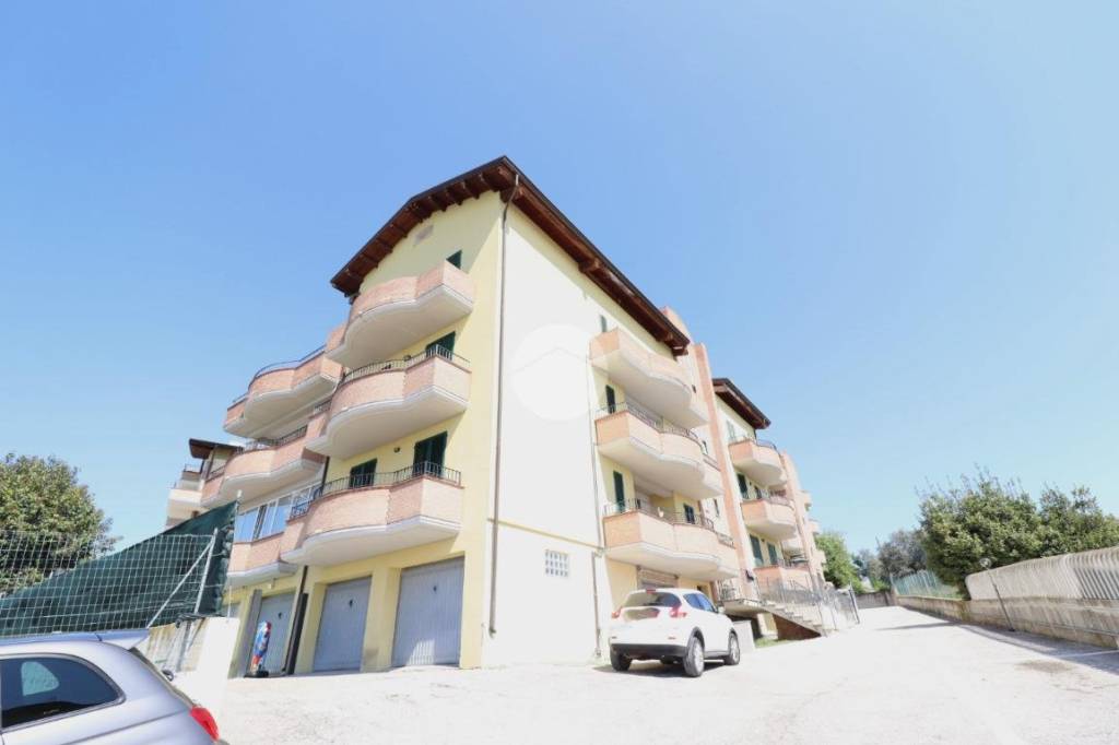 appartamento in vendita a Mosciano Sant'Angelo