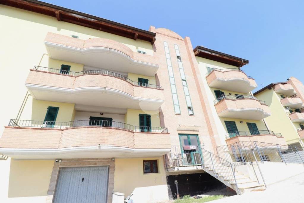 appartamento in vendita a Mosciano Sant'Angelo in zona Convento