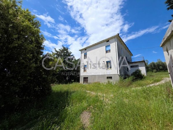 appartamento in vendita a Mosciano Sant'Angelo
