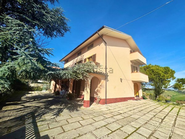 appartamento in vendita a Mosciano Sant'Angelo