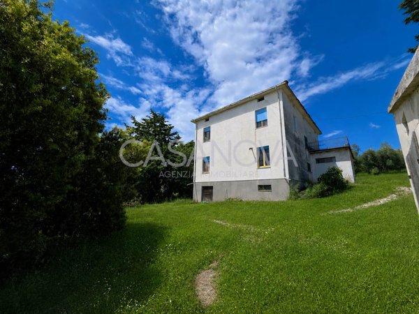 casa indipendente in vendita a Mosciano Sant'Angelo in zona Santa Filomena