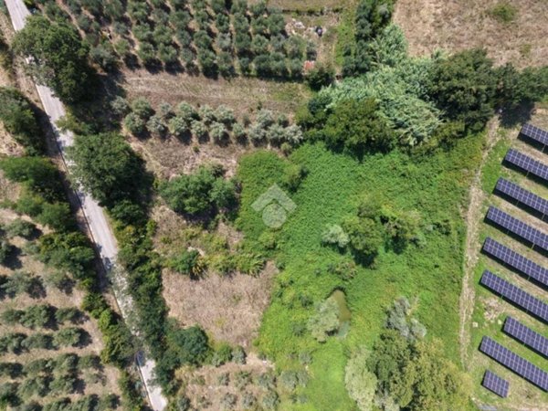 terreno in vendita a Mosciano Sant'Angelo