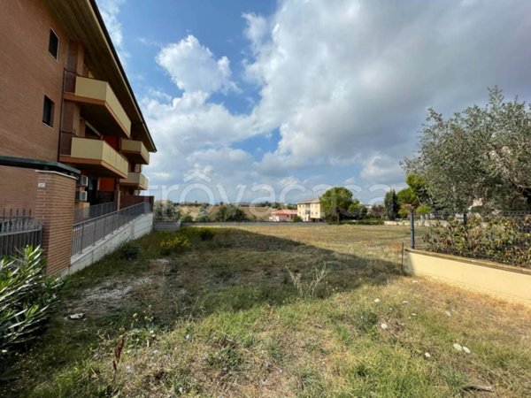 casa indipendente in vendita a Mosciano Sant'Angelo in zona Convento
