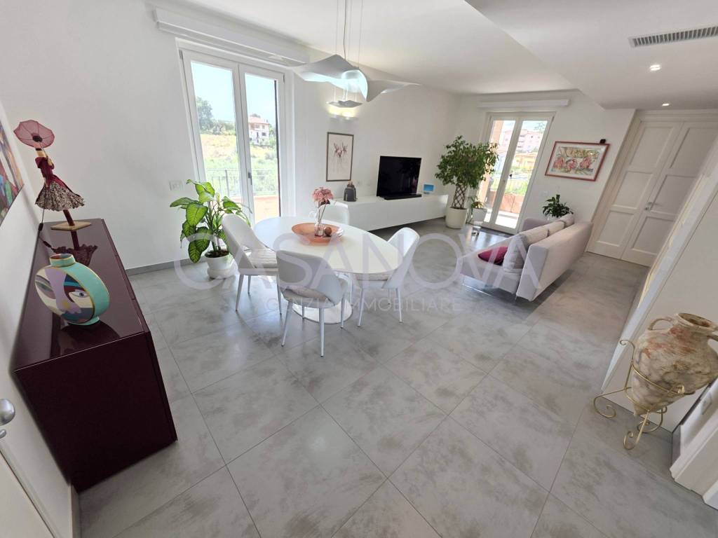 appartamento in vendita a Mosciano Sant'Angelo