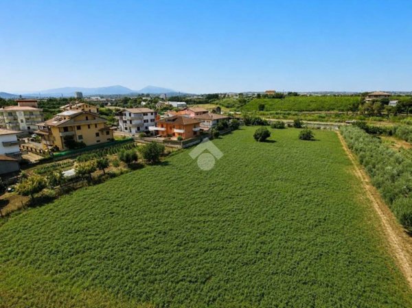 terreno in vendita a Mosciano Sant'Angelo
