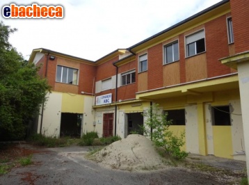 appartamento in vendita a Nereto in zona Vibrata