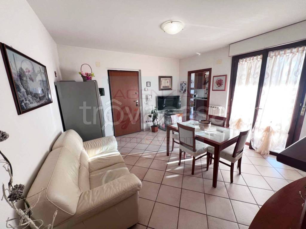 appartamento in vendita a Nereto