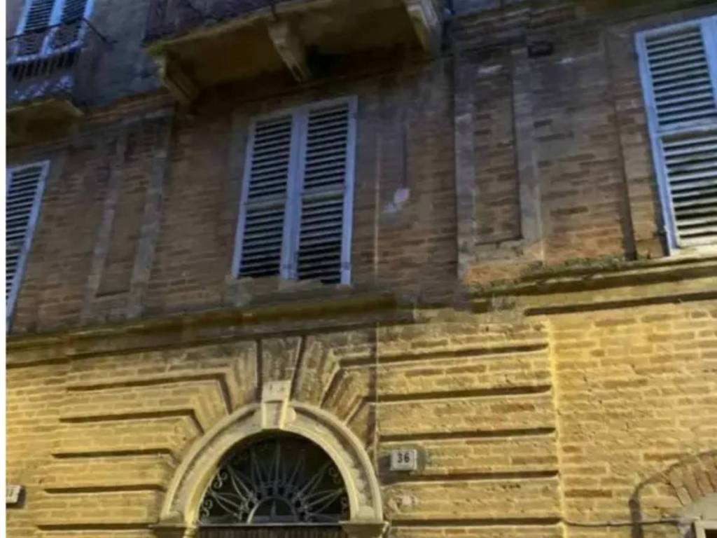 casa indipendente in vendita a Nereto in zona Pignotto