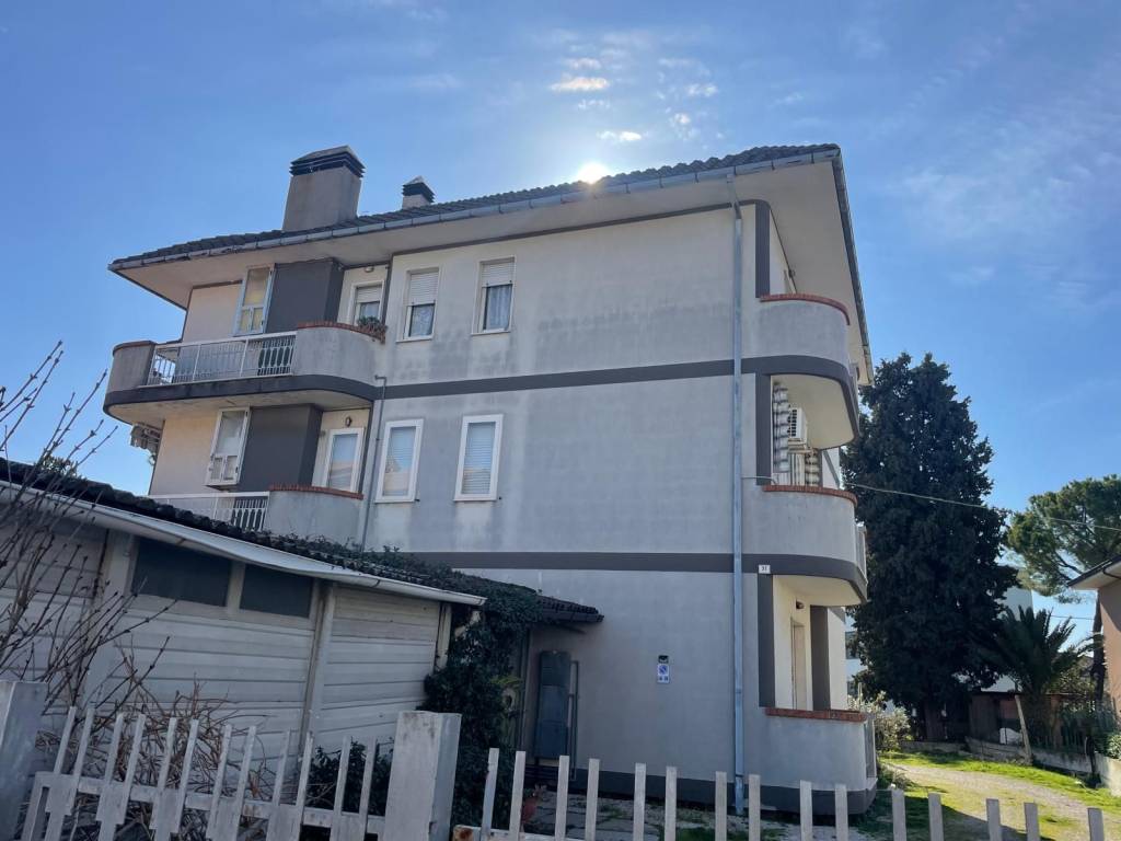 appartamento in vendita a Nereto