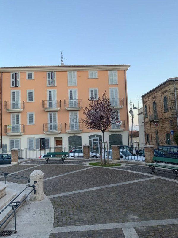 appartamento in vendita a Nereto