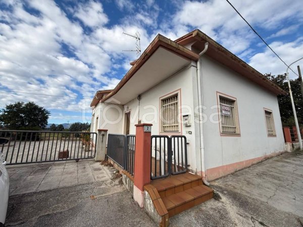 villa in vendita a Nereto