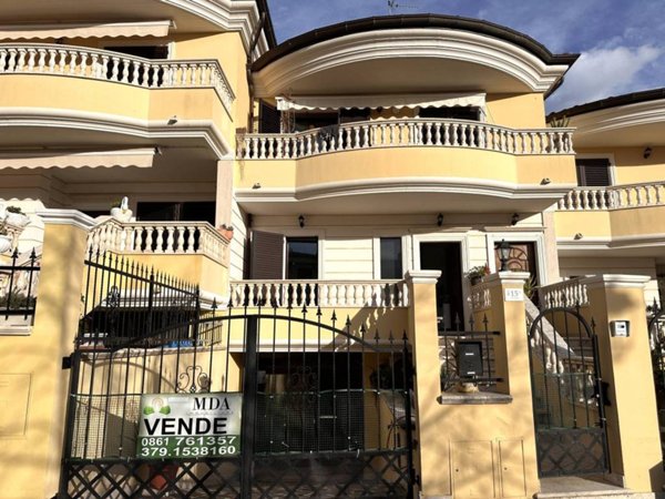 appartamento in vendita a Nereto in zona Parignano