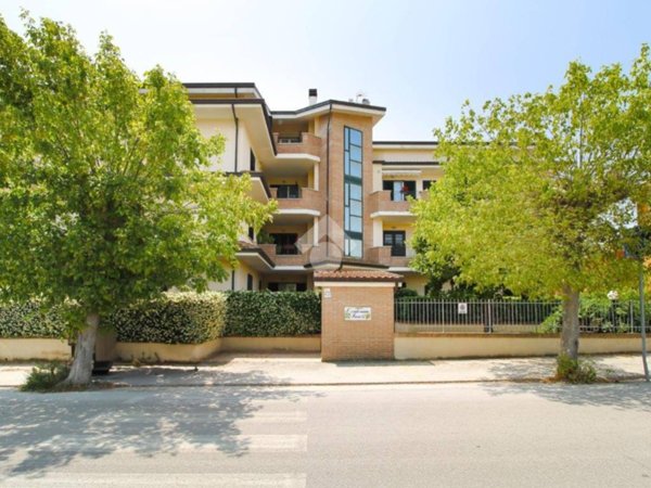 appartamento in vendita a Nereto