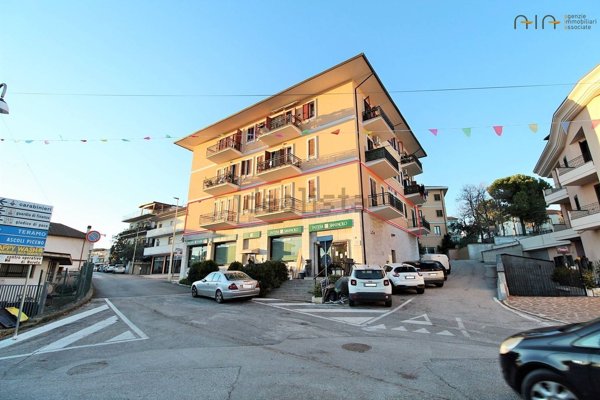 appartamento in vendita a Nereto