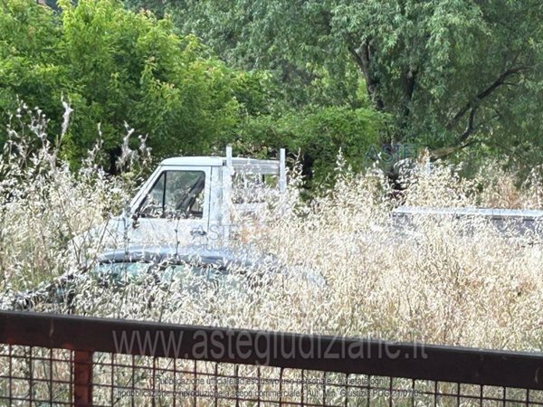 negozio in vendita a Nereto