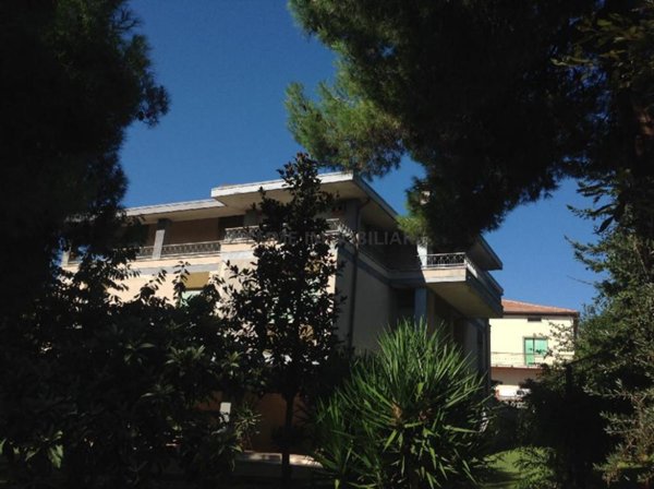 casa indipendente in vendita a Nereto