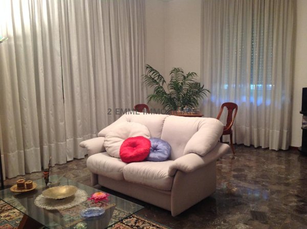 casa indipendente in vendita a Nereto