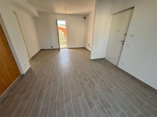 appartamento in vendita a Nereto in zona Parignano