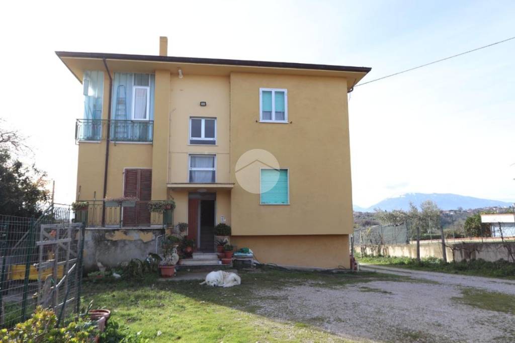 appartamento in vendita a Nereto in zona San Savino