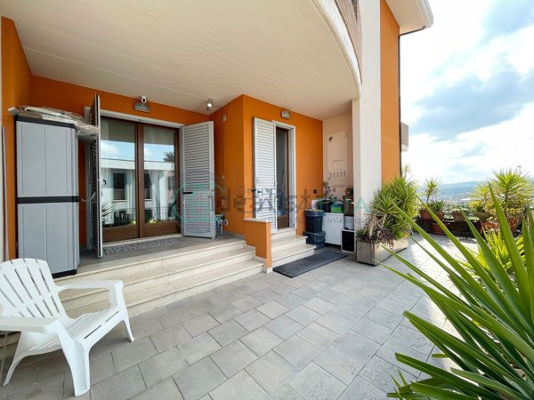 appartamento in vendita a Nereto in zona Certosa