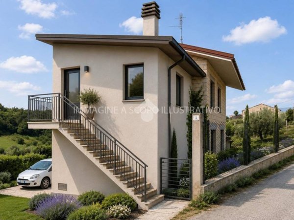 casa indipendente in vendita a Nereto in zona San Savino