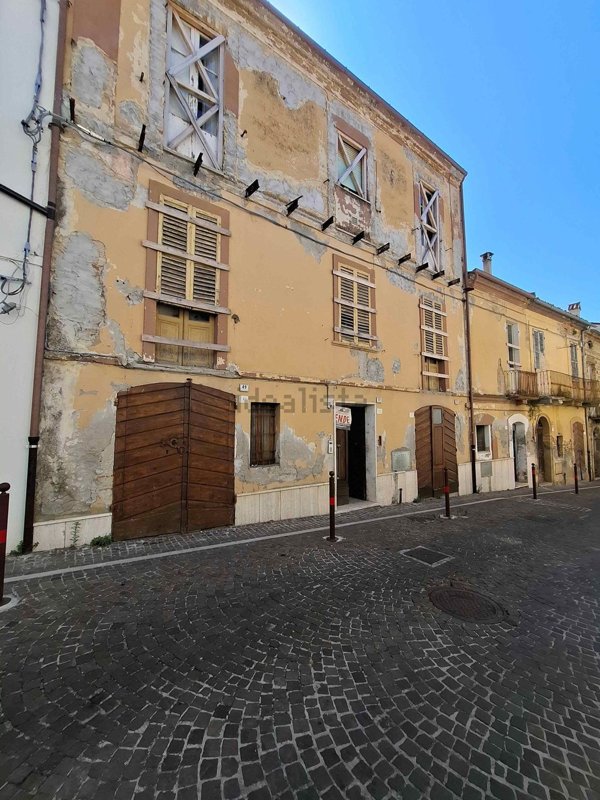 casa indipendente in vendita a Nereto in zona San Martino