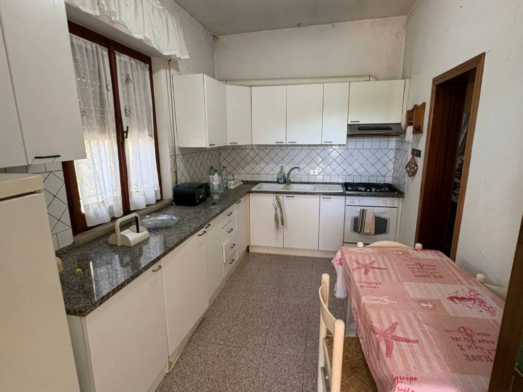 casa indipendente in vendita a Nereto in zona San Savino